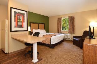 Suburban Studios Columbus East Bilik gambar